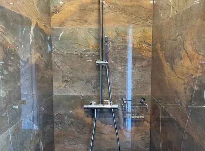 Magnifique Classe 4 Etoiles Avec Sauna Et Terrasse Dans